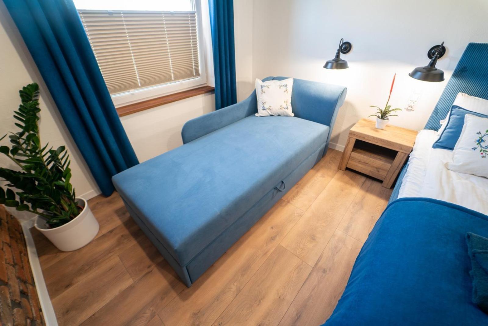 Cztery Pory Roku Appartement Wiele Buitenkant foto